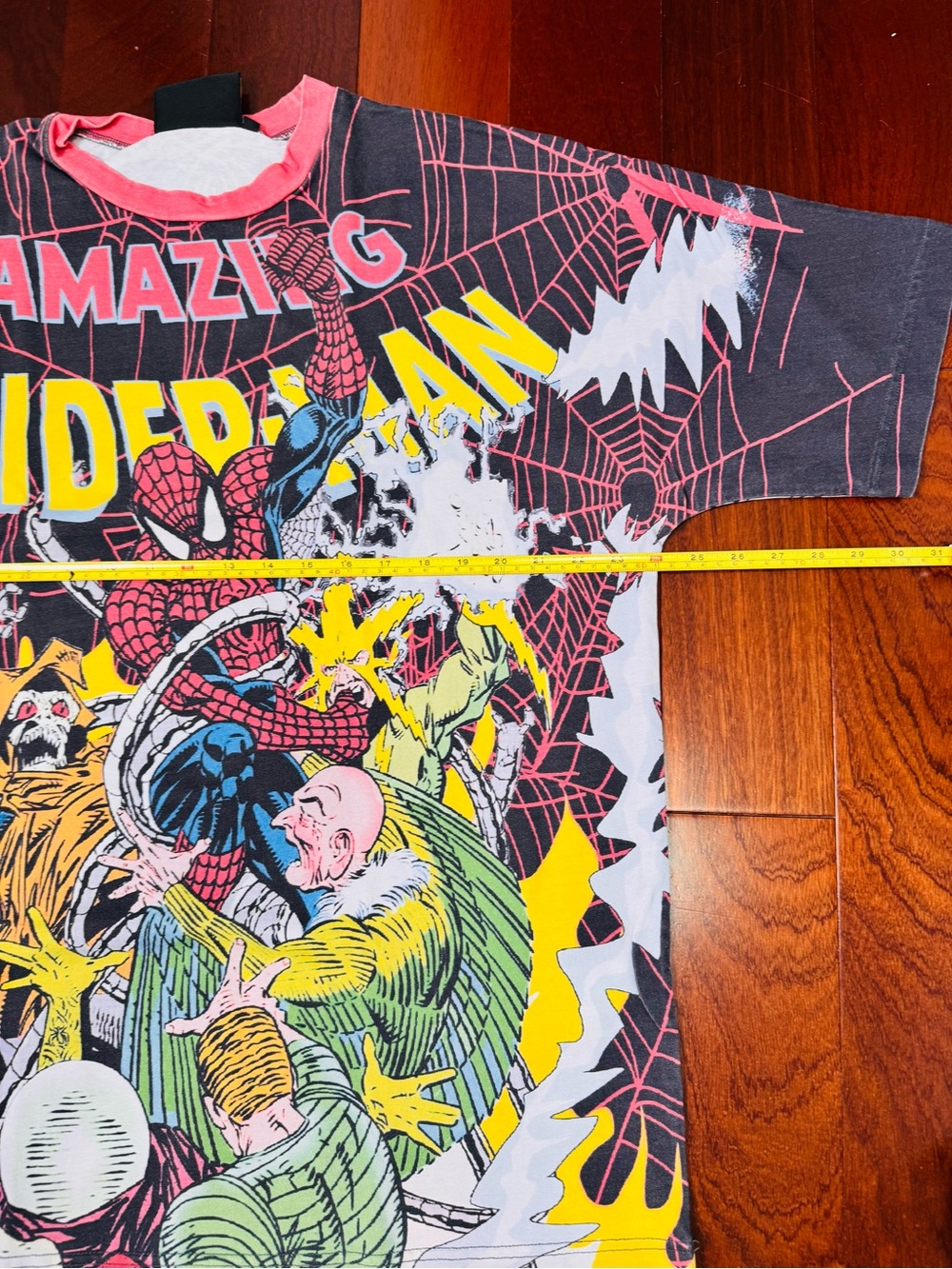 Vintage The Amazing Spider-Man Graphic Tee - Black/Yellow/Pink - Picture 5 of 5